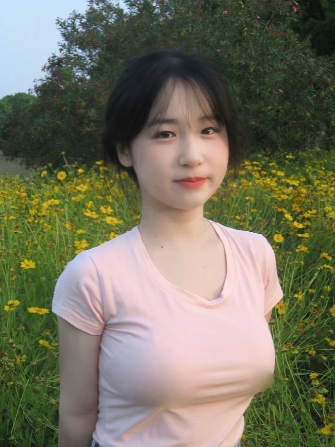 什么意思（中国）IOS安卓版手机APPVPP电子模拟器试玩挽起裙子迈开腿坐上去c(图1)